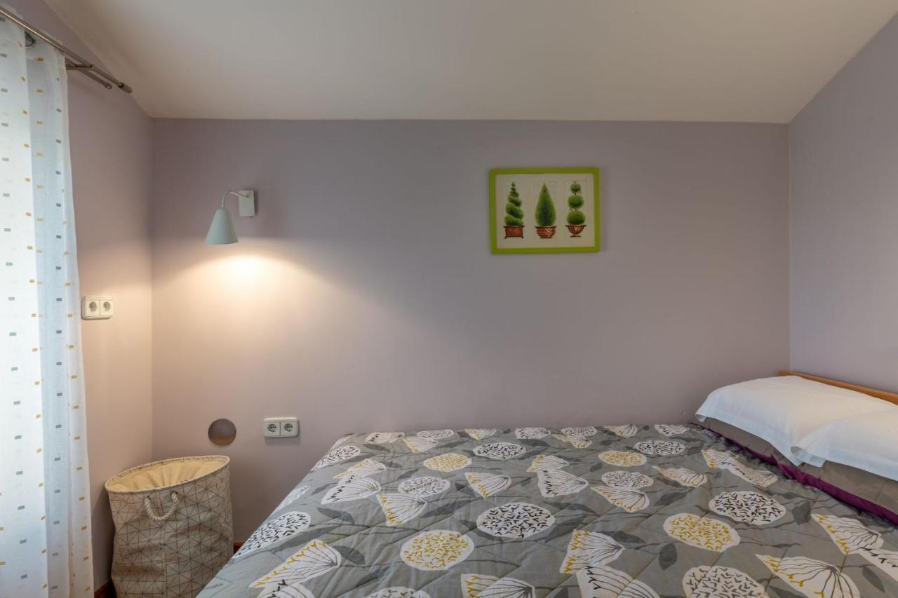 Korina Apartment Кострена Екстериор снимка